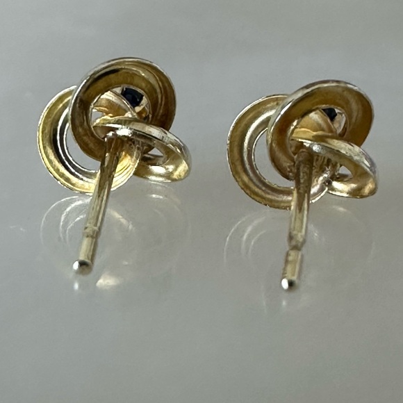 14k Solid Gold Spinel Knot Stud Earrings - Picture 7 of 13